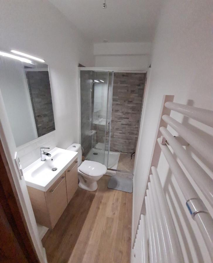 Chez Saint Frobert - Hyper Centre - Bouchon Appartamento Troyes Esterno foto